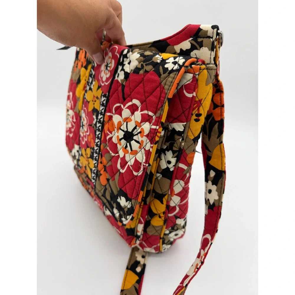 Vera Bradley‎ Bittersweet Messenger Bag Quilted Floral Purse 12x11